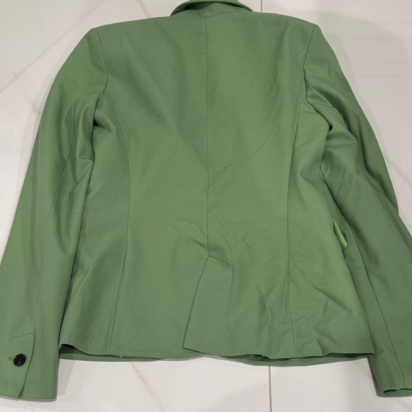 Zara Women's Green Blazer - Picture 3 of 6